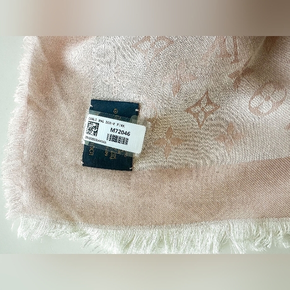 NWT LOUIS VUITTON Monogram Denim Classic Shawl Rose - Picture 9 of 9